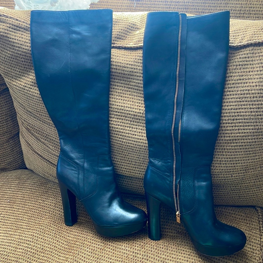 Brand new black Michael Kors size 8 women’s boots.